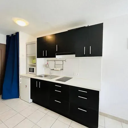 Lejlighed Confortable A - Acces Plage, Parking Inclus, Linge Fourni - Fr-1-63-330 *