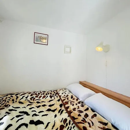 Confortable A - Acces Plage, Parking Inclus, Linge Fourni - Fr-1-63-330